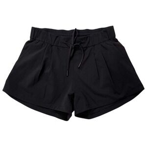 Lululemon Black Textured‎ Pleated Wide Leg Athletic Shorts Women's Size Medium
